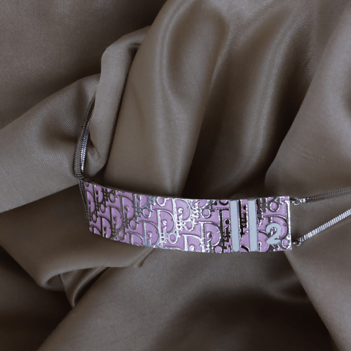 CHRISTIAN DIOR 粉紅滿版字母長牌項鏈（銀色）｜S級美品 ｜｜VINTASY 中古美品 ｜ 香港最大型中古首飾收藏店｜ DIOR ｜ 項鏈