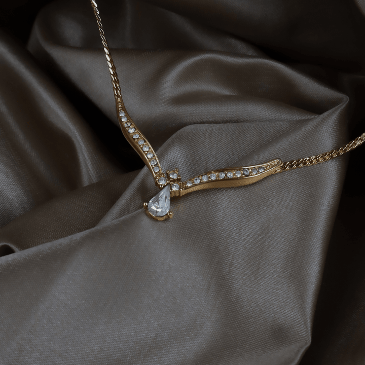 CHRISTIAN DIOR 金色水鑽淚滴項鏈（Teardrop Crystal Necklace款）｜1990年代經典 ｜未使用品 - Vintasy項鏈