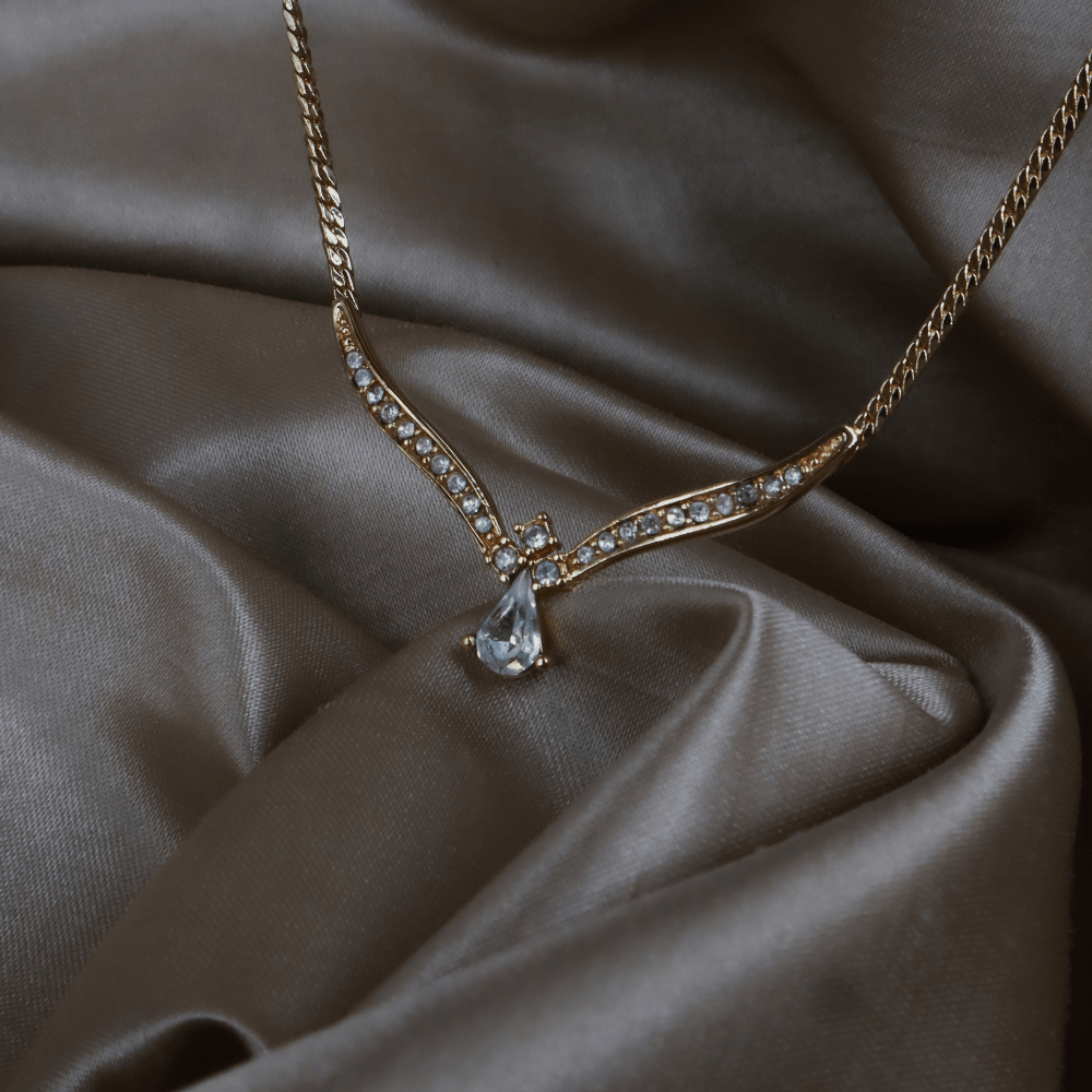 CHRISTIAN DIOR 金色水鑽淚滴項鏈（Teardrop Crystal Necklace款）｜1990年代經典 ｜未使用品 - Vintasy項鏈