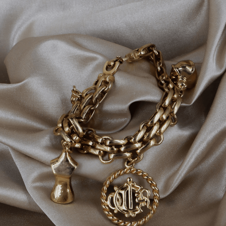 CHRISTIAN DIOR Vintage Charm 手鏈｜1990年代標誌吊墜 - Vintasy