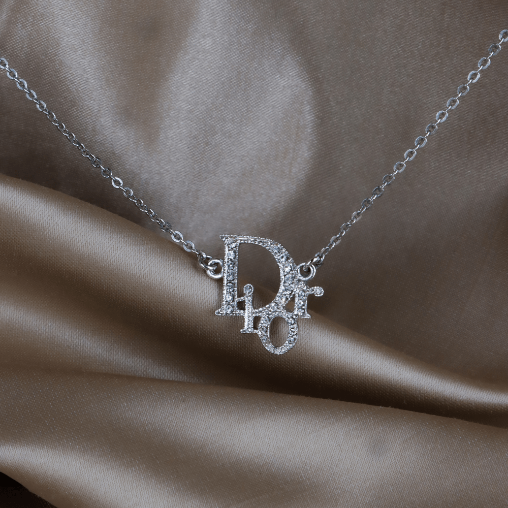 CHRISTIAN DIOR 閃石吊墜項鏈 ｜ 熱賣第一位！ - Vintasy項鏈