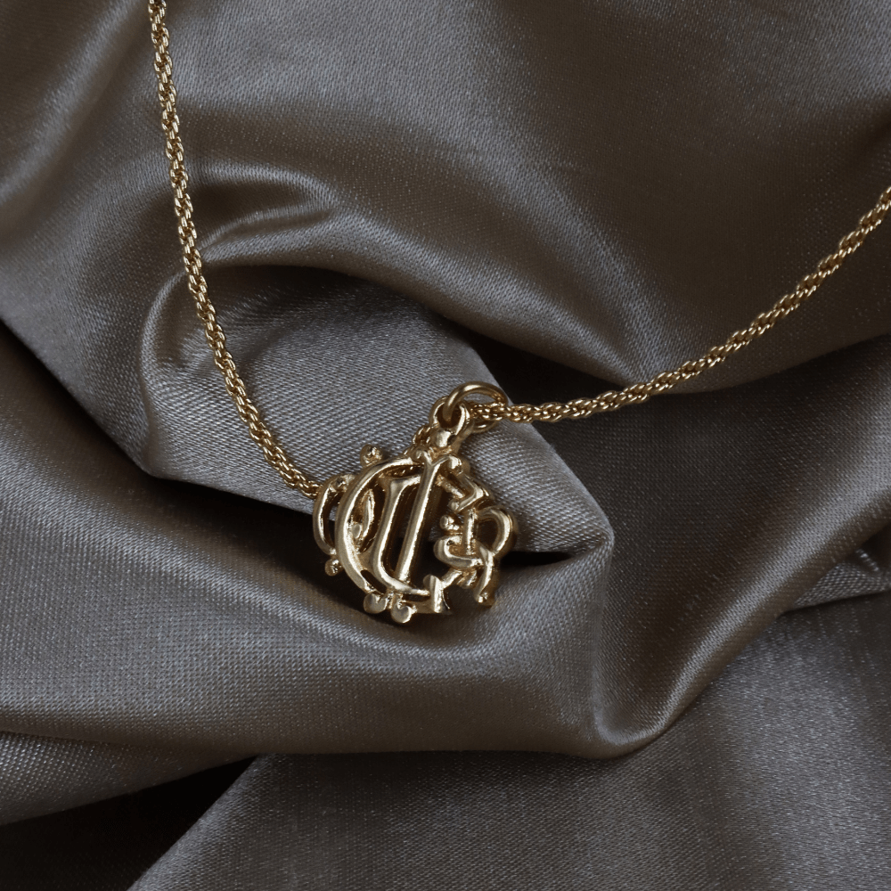 CHRISTIAN DIOR 絕版馬車項鏈 | 稀有收藏品 - Vintasy項鏈