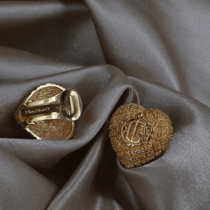CHRISTIAN DIOR 心型馬車耳夾 - Vintasy