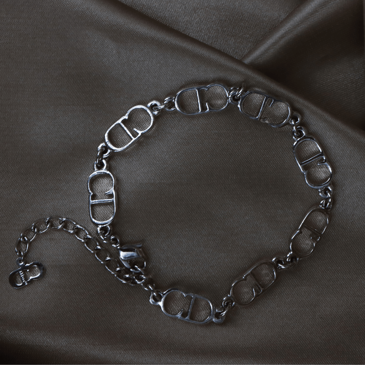 CHRISTIAN DIOR 銀色鏤空字母鏈環手鏈 - Vintasy手鏈