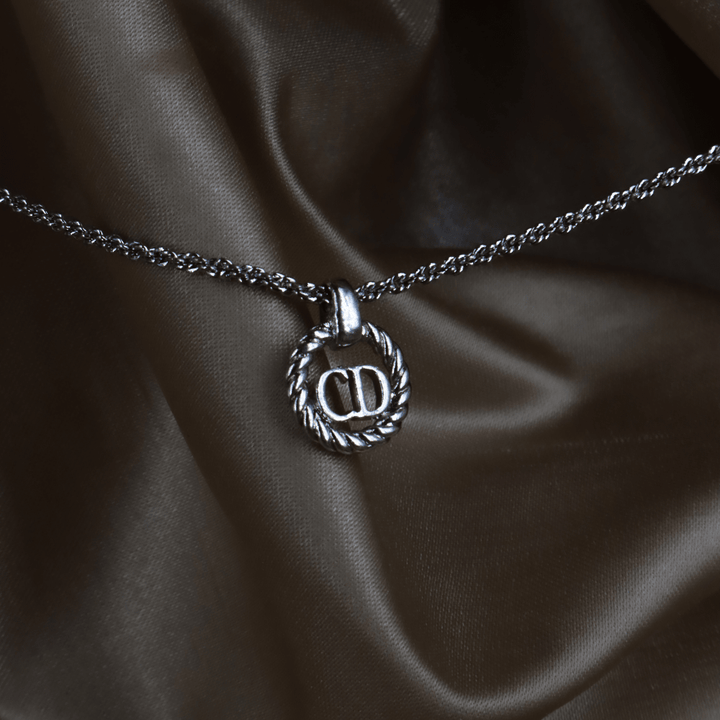 CHRISTIAN DIOR 銀麻花經典項鏈｜經典之作 - Vintasy項鏈