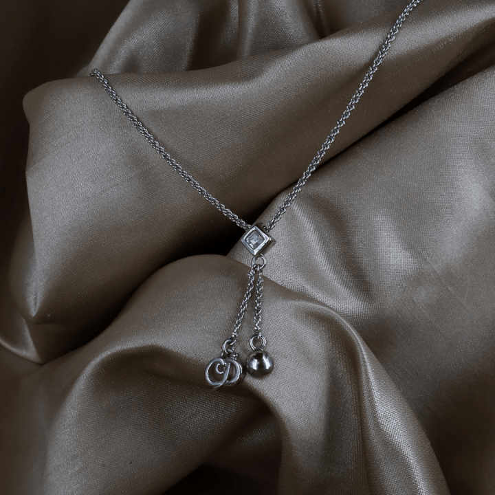 CHRISTIAN DIOR 銀色水晶雙鍊Y字垂墜項鏈 ｜ 極罕產品 - Vintasy項鏈