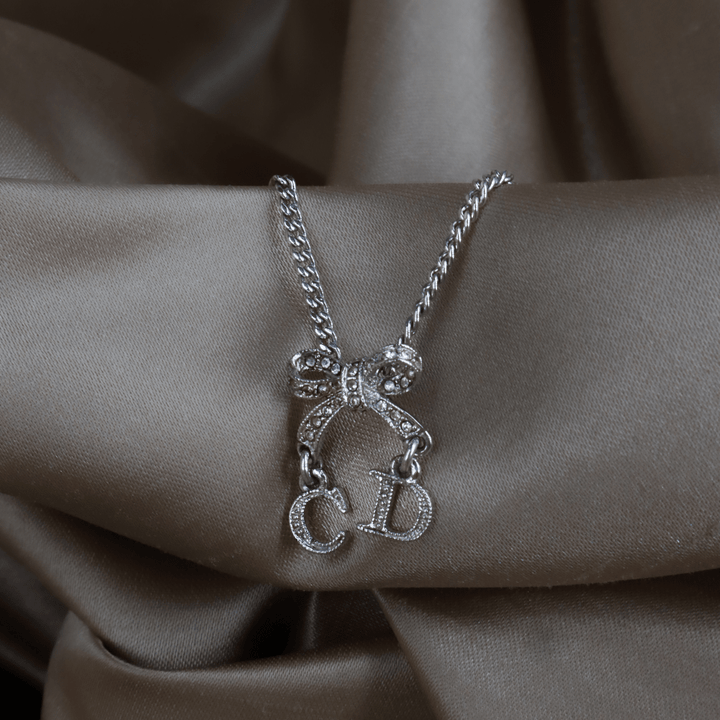 DIOR CD蝴蝶結閃石手鏈 ｜極罕00年代之選 - Vintasy項鏈