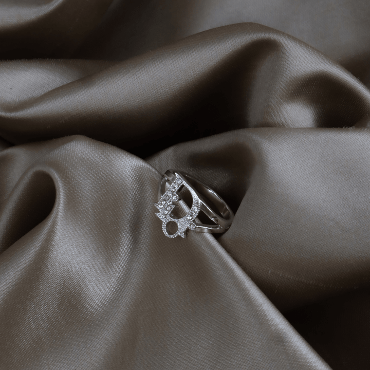 DIOR CD Logo 水晶戒指｜2000年代 - Vintasy項鏈