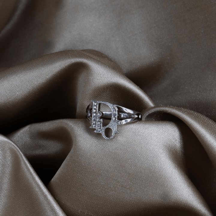 DIOR CD Logo 水晶戒指｜2000年代 - Vintasy項鏈