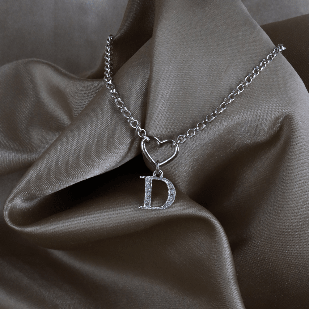 DIOR 心心相扣D字水晶手鏈 - Vintasy