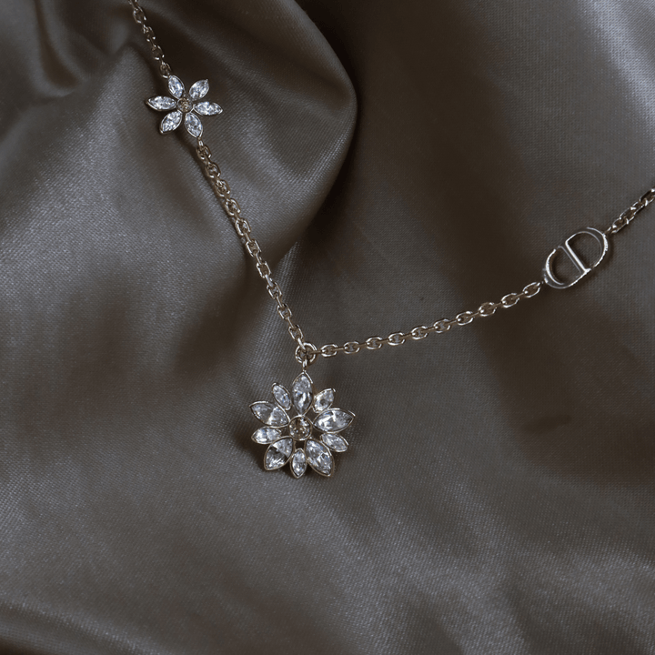 DIOR Fleur de Glace 頸鏈｜未使用美品 ｜ 2026年新款 - Vintasy項鏈