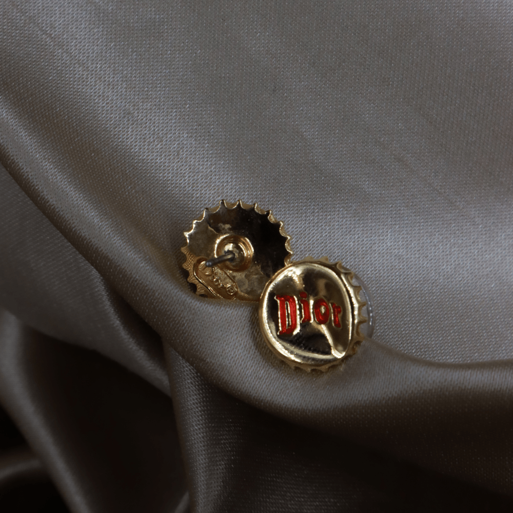 DIOR 復古金色瓶蓋Logo琺瑯耳環 - Vintasy