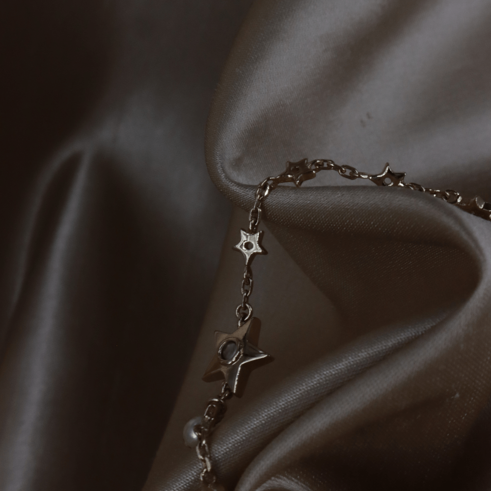 DIOR Petit CD Lucky Charms 金色幸運星CD手鏈 - Vintasy