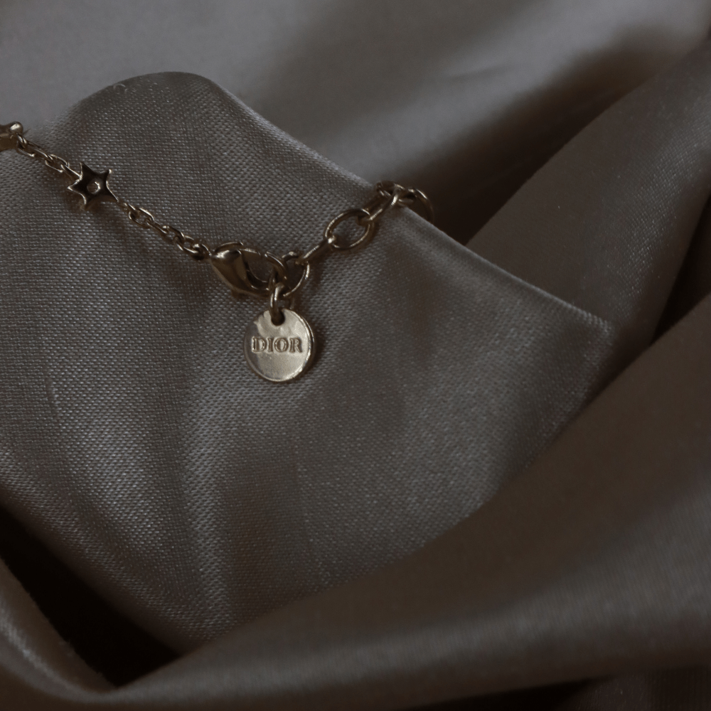 DIOR Petit CD Lucky Charms 金色幸運星CD手鏈 - Vintasy