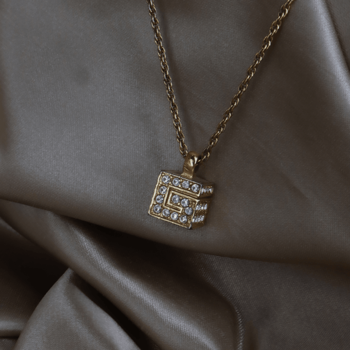 GIVENCHY 90年代 經典四面Logo水晶方塊項鏈 - Vintasy項鏈