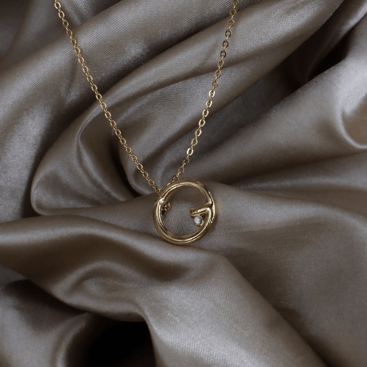 GIVENCHY G Logo 圓圈項鏈（極簡高級款）｜未使用1990年代 - Vintasy