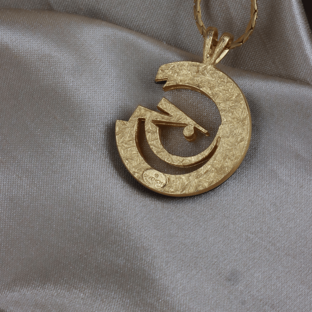 GIVENCHY G Logo 琺瑯吊墜項鏈（藍金配色）｜1990年代 - Vintasy