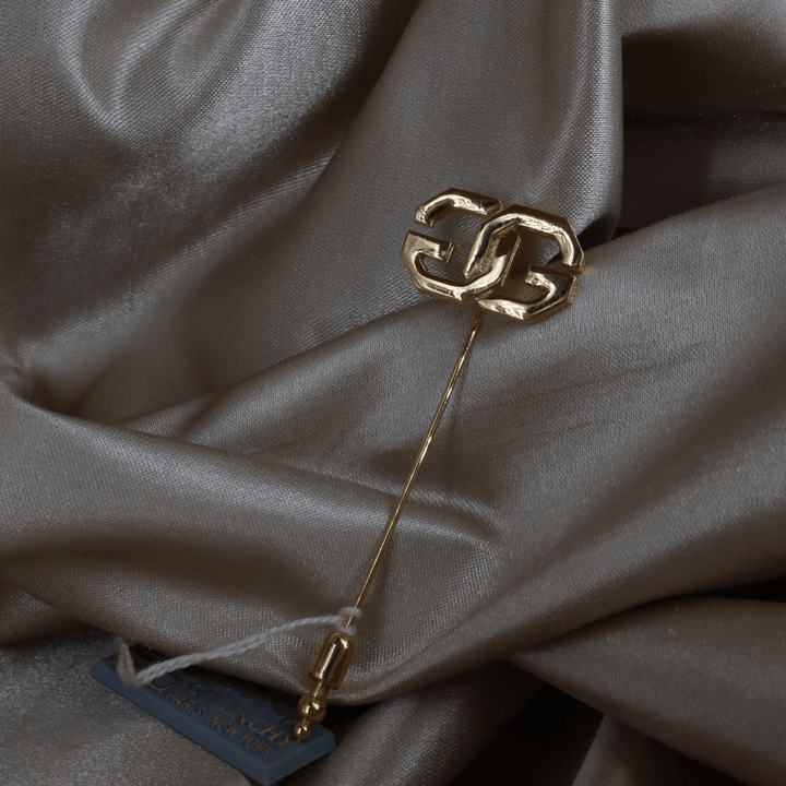 GIVENCHY 金色Logo Stick Pin 胸針（經典鏈節Logo款） - Vintasy扣針