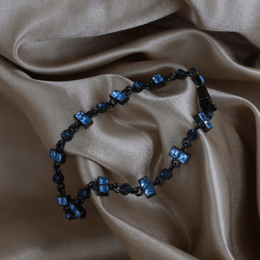 GIVENCHY 黑色幾何水晶手鏈 ｜未使用級 - Vintasy