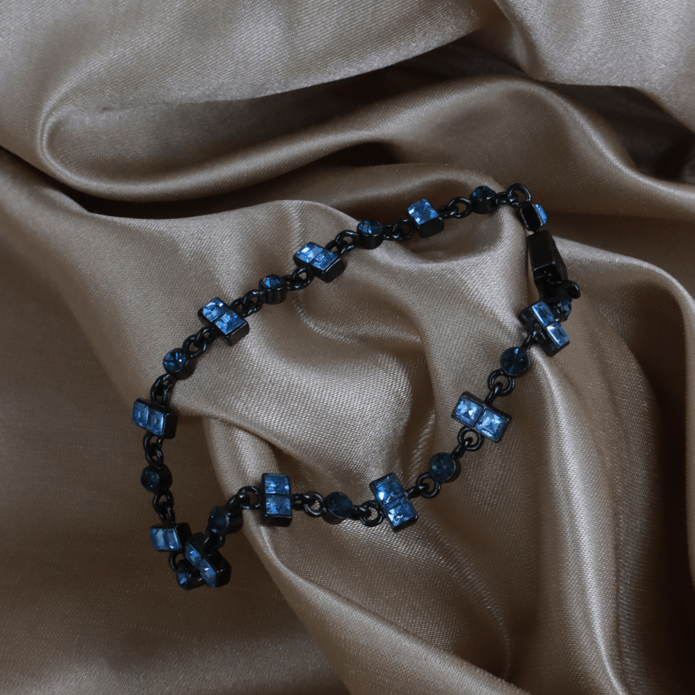 GIVENCHY 黑色幾何水晶手鏈 ｜未使用級 - Vintasy