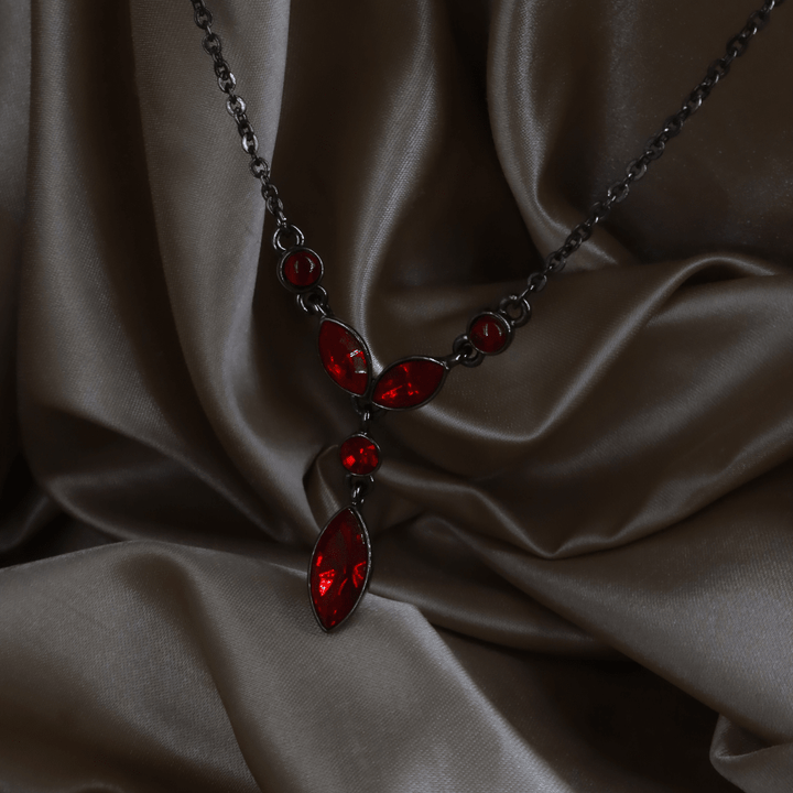 GIVENCHY紅色水晶 Y 字項鏈｜約 1990–1996 年 ｜｜VINTASY 中古美品 ｜ 香港最大型中古首飾收藏店｜ GIVENCHY ｜ 項鏈