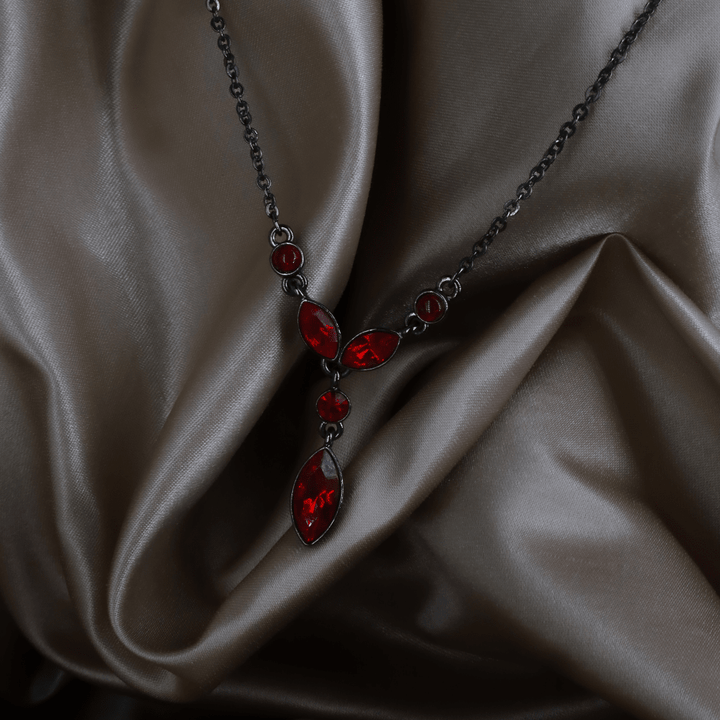 GIVENCHY紅色水晶 Y 字項鏈｜約 1990–1996 年 ｜｜VINTASY 中古美品 ｜ 香港最大型中古首飾收藏店｜ GIVENCHY ｜ 項鏈