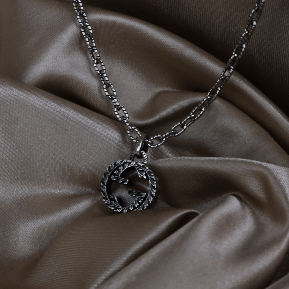 GUCCI INTERLOCKING G LOGO 吊墜項鏈 - Vintasy項鏈