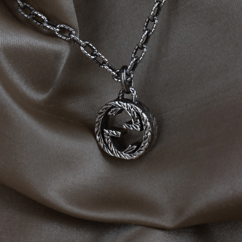 GUCCI INTERLOCKING G LOGO 吊墜項鏈 - Vintasy項鏈