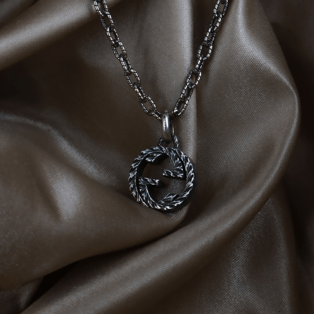 GUCCI INTERLOCKING G LOGO 吊墜項鏈 - Vintasy項鏈