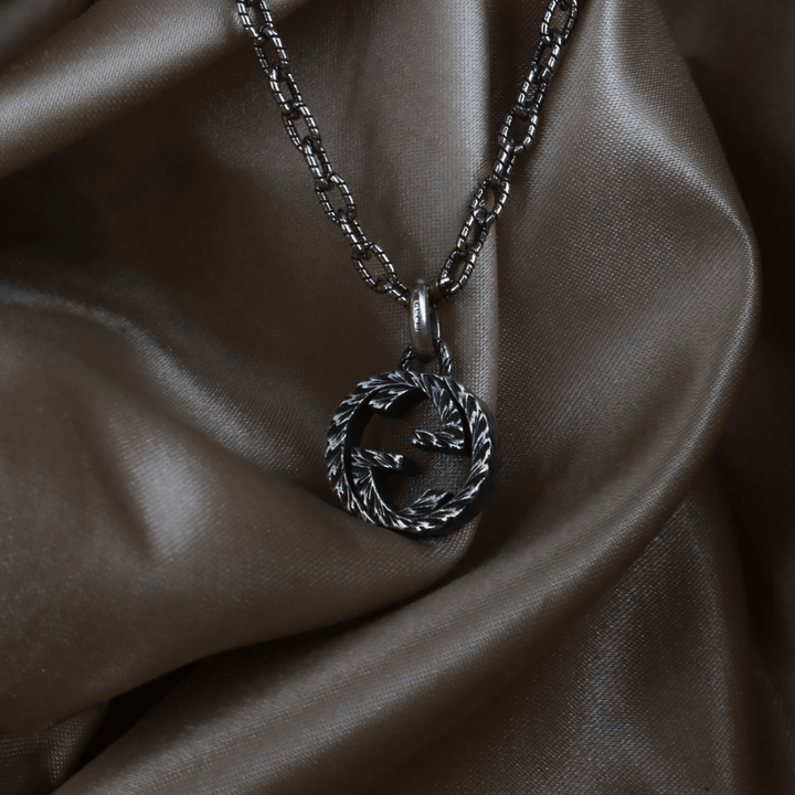 GUCCI INTERLOCKING G LOGO 吊墜項鏈 - Vintasy項鏈
