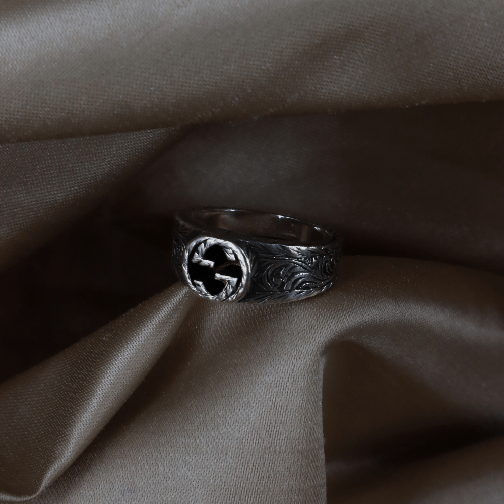 Gucci 經典 Interlocking G 經典標誌戒指 - Vintasy項鏈