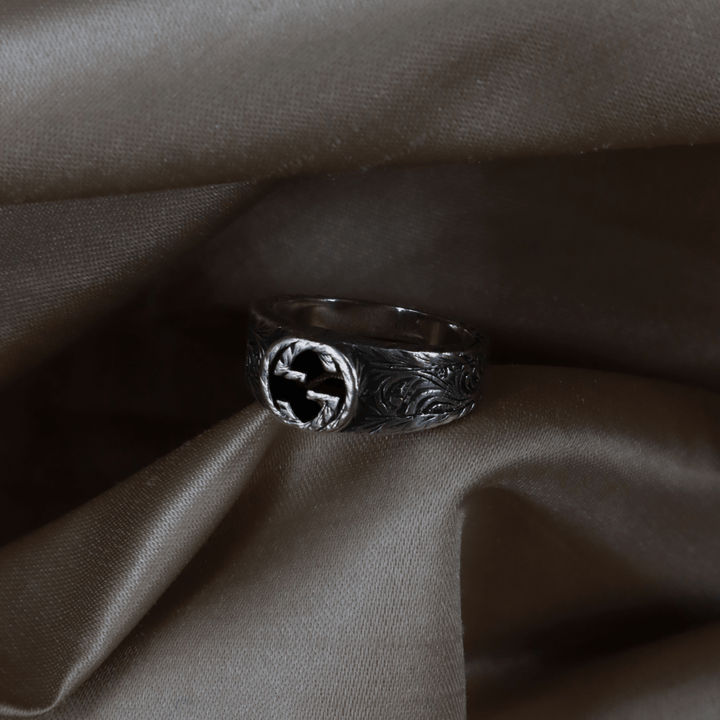 Gucci 經典 Interlocking G 經典標誌戒指 - Vintasy項鏈