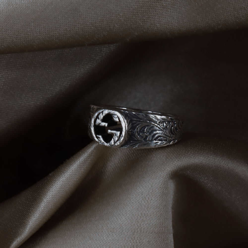Gucci 經典 Interlocking G 經典標誌戒指 - Vintasy項鏈