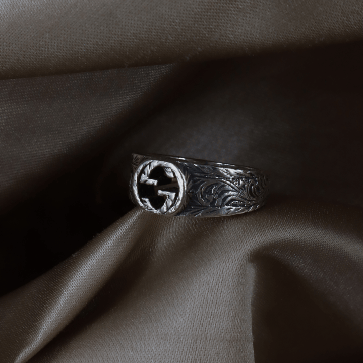 Gucci 經典 Interlocking G 經典標誌戒指 - Vintasy項鏈