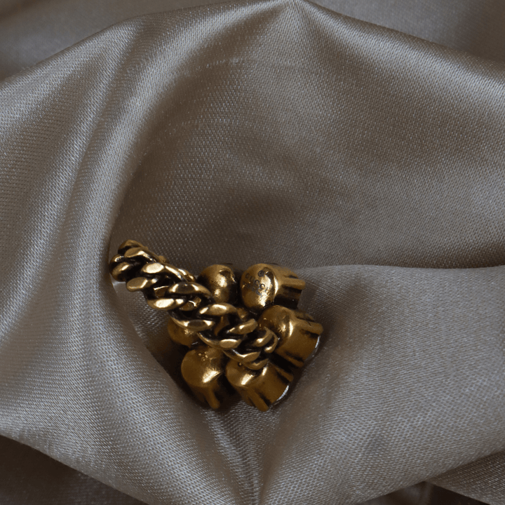 GUCCI 水鑽花形戒指 - Vintasy項鏈