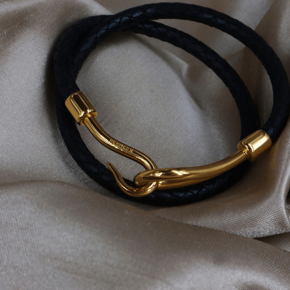 Hermès 皮革雙圈 Hook 扣手鏈 | 未使用級 附原盒 - Vintasy