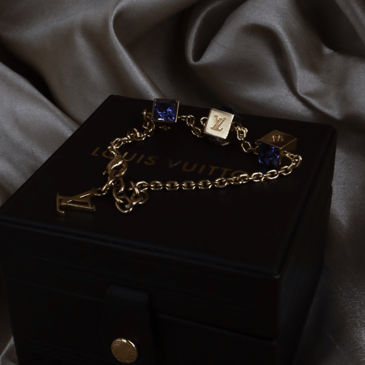 LOUIS VUITTON CUBE方塊吊墜手鏈（LV Cub款）| 附經典原盒 - Vintasy手鏈