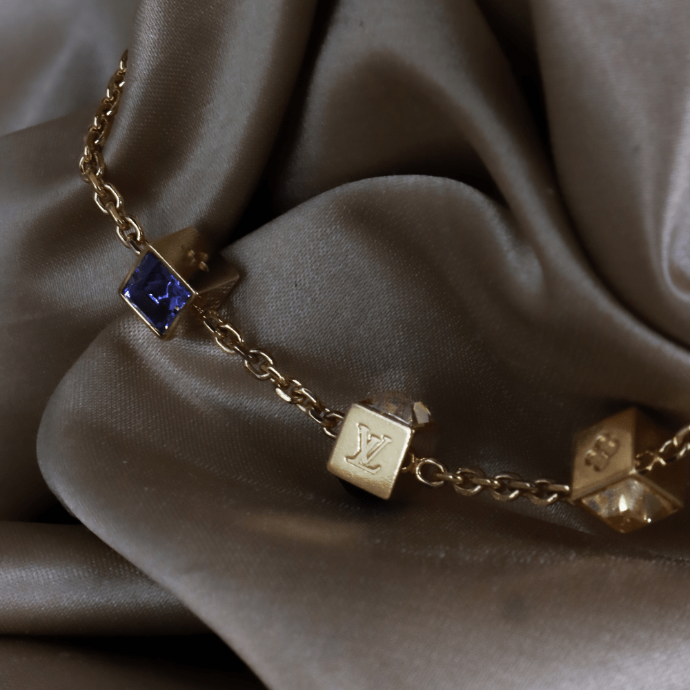 Louis Vuitton Logo Cube Bracelet 手鏈 ｜2000年代經典 - Vintasy