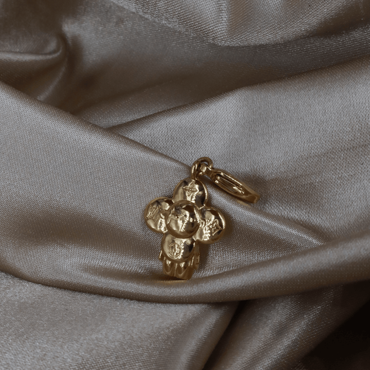 LOUIS VUITTON Monogram Flower Charm（M0405） - Vintasy