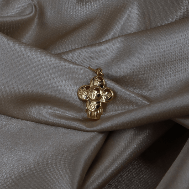 LOUIS VUITTON Monogram Flower Charm（M0405） - Vintasy